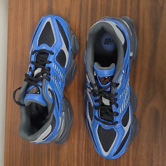 New Balance 9060 Blue/Black Size Women's 7.5 U9060NRH Brand New In Box - Picture 3 of 7